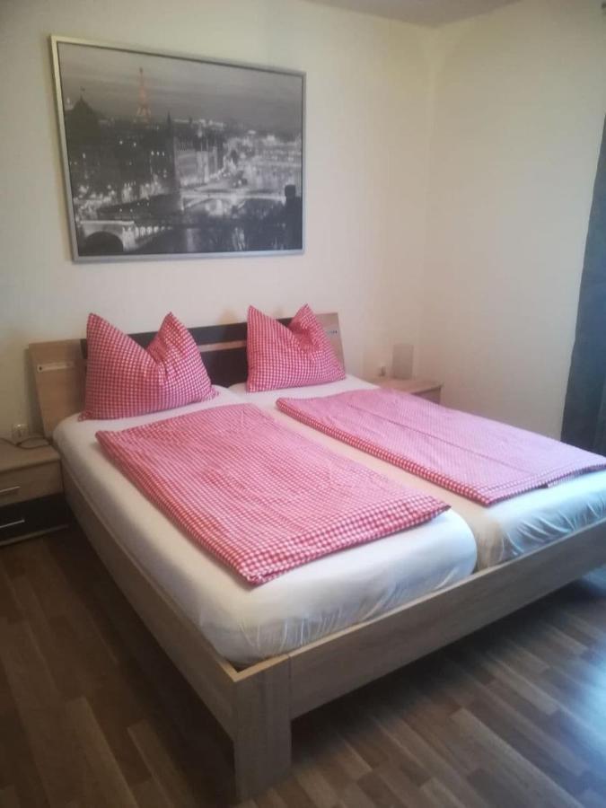 Zentral Gelegene, Sehr Ruhige Und Helle Wohnung Graz Extérieur photo